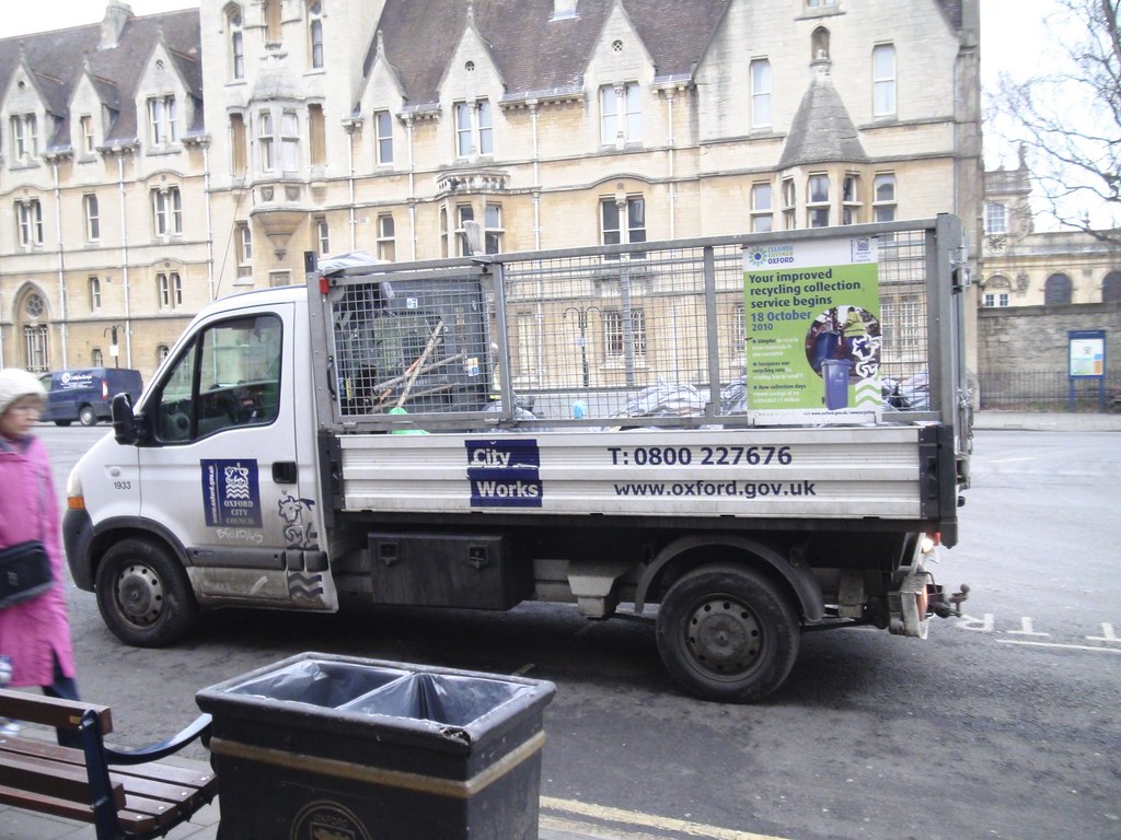 Oxford Litter Truck City of Oxford litter truck