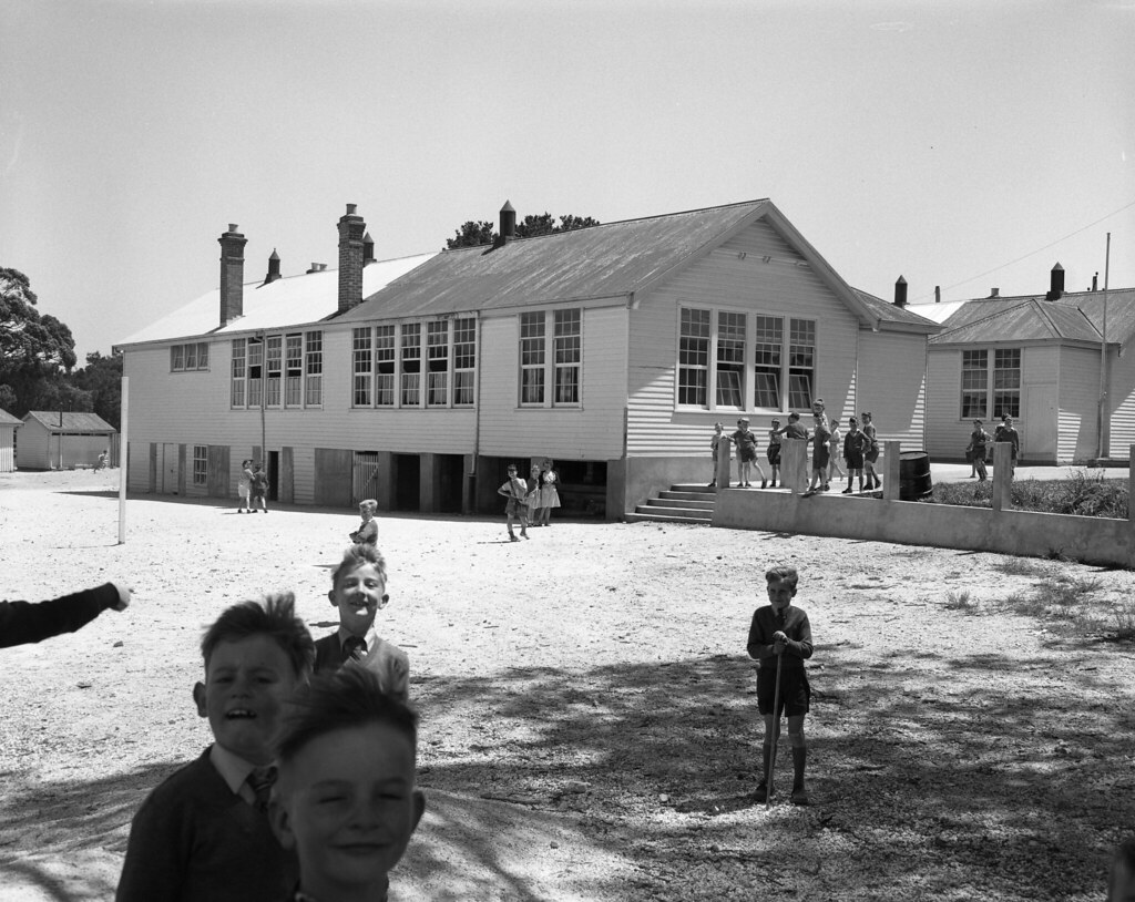 Smithton Primary School, rear of primary section From a se… Flickr