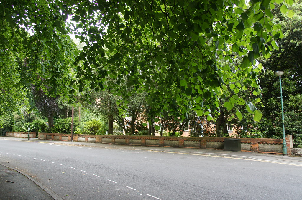 6/6a Portarlington Road, Bournemouth, Dorset All that is l… Flickr