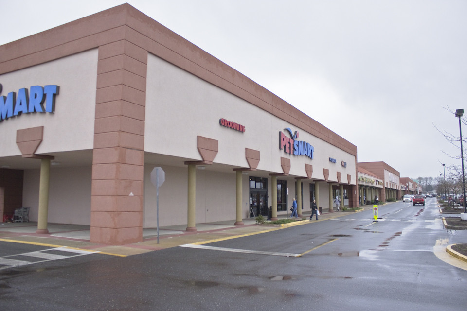 Former Acme East Brunswick, NJ Midstate Mall Dan Asnis Flickr