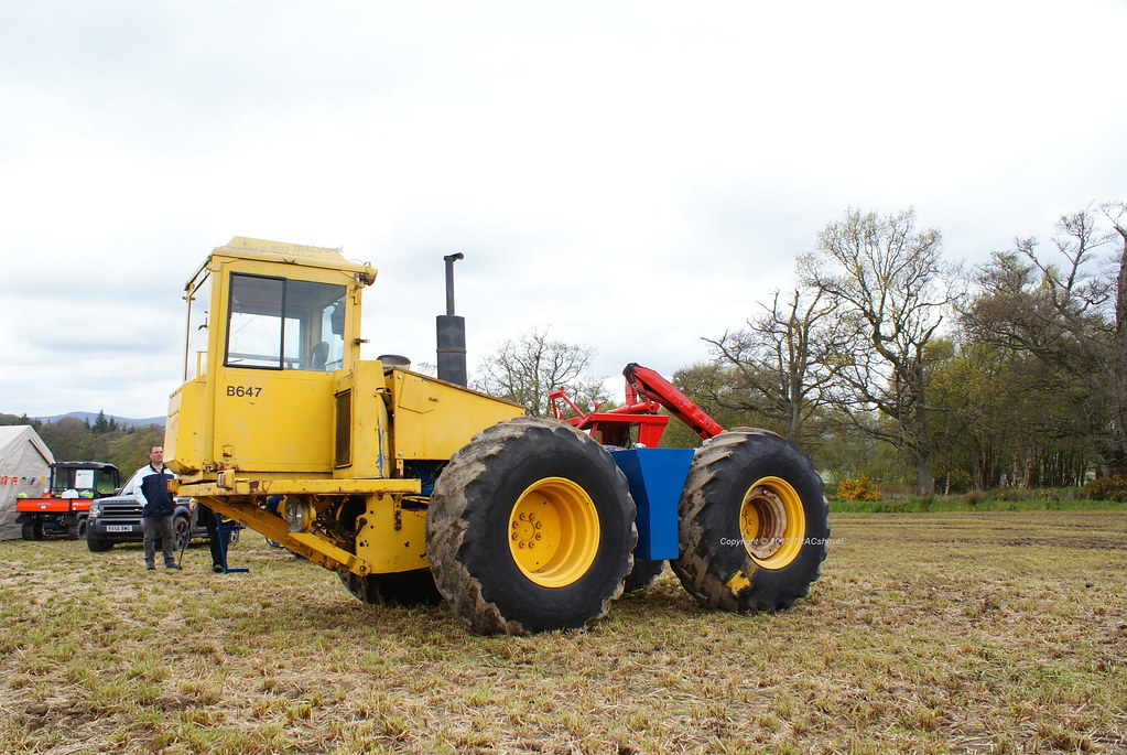 County Forward Control FC1174 Copyright © 2012 TRACshovel.… Flickr