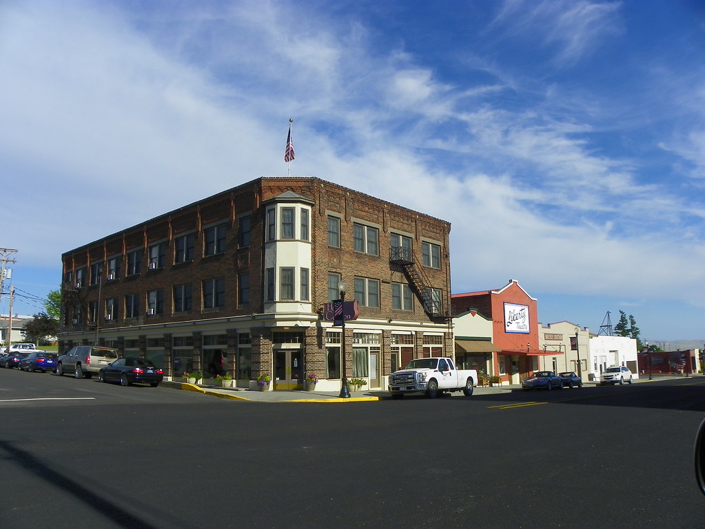 Beautiful Downtown Condon, Oregon Condon, Gillian County, … Flickr