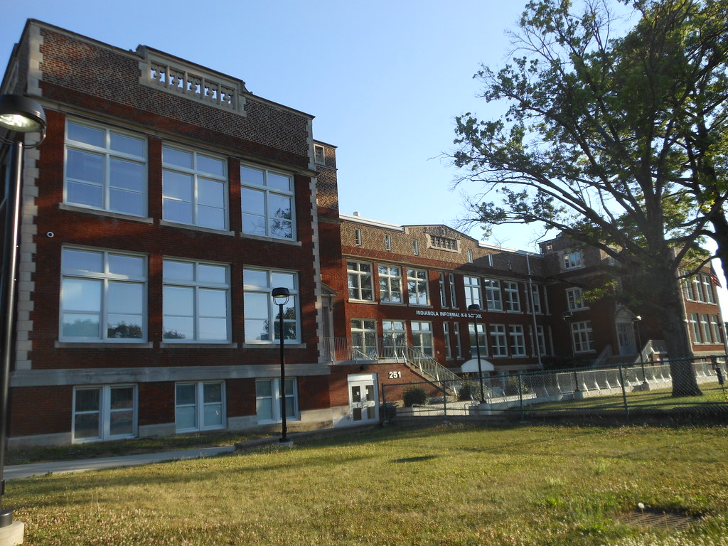 061412 Crestview SchoolColumbus, Ohio (19) Aaron Turner Flickr