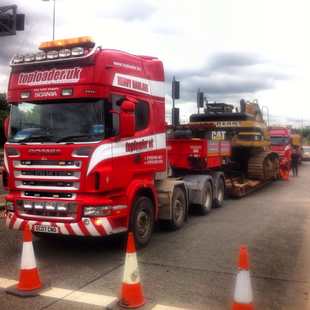 Toploader uk heavy haulage with cat 345 garytoploaderuk1 Flickr