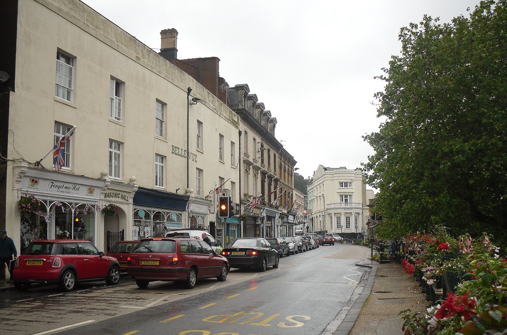 Great Malvern shops A street in Great Malvern, Worcestersh