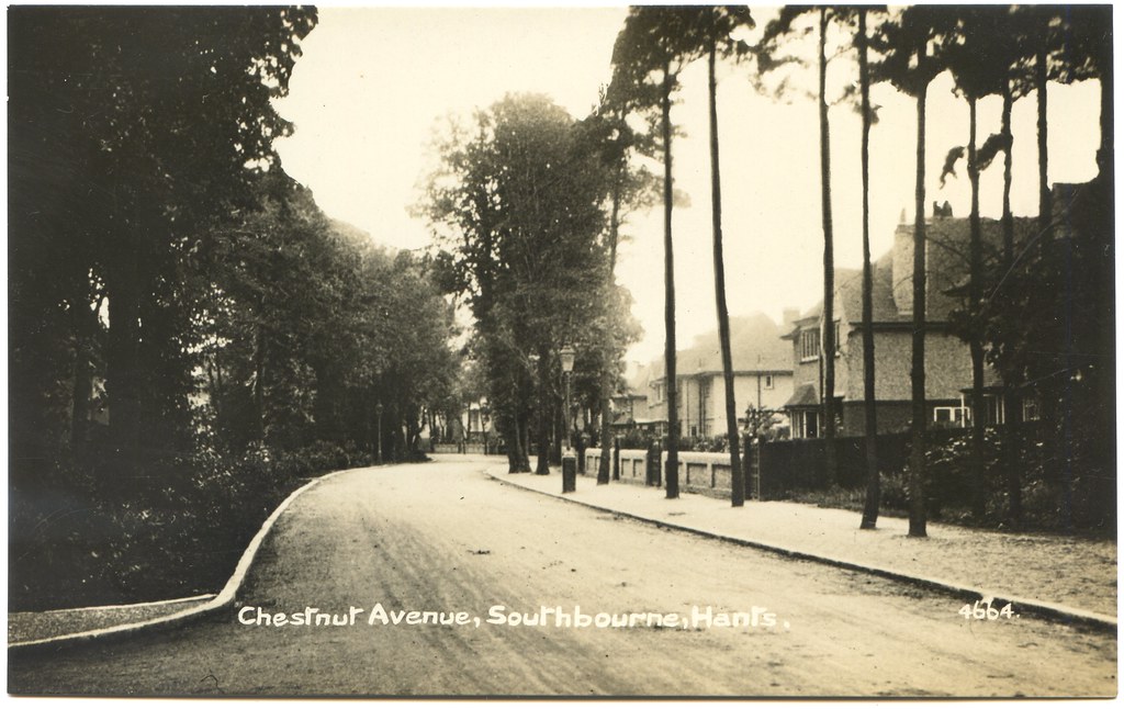 Chessel Avenue (not Chestnut Avenue), Southbourne, Bournem… Flickr