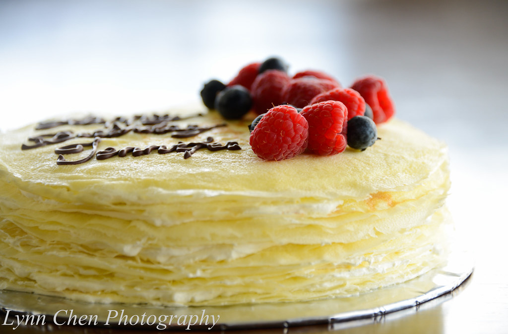 Mille Crepe cake, side view 21 layers of crepes and fillin… Flickr