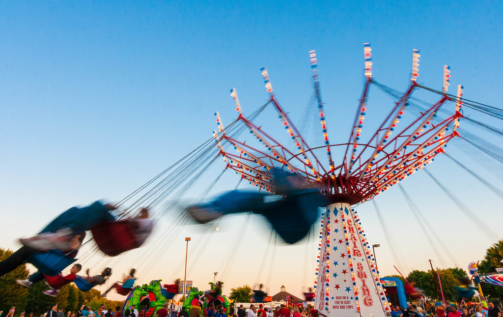 Chair Swing An amusement ride at Gloucester Township day. … Flickr