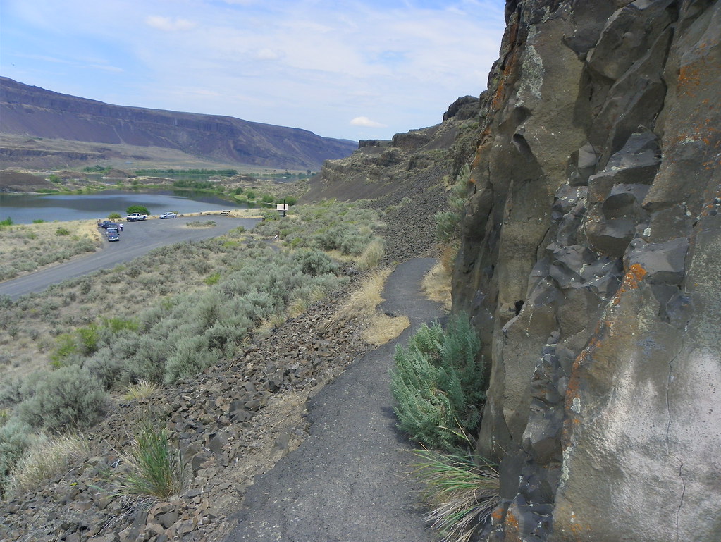 Lake Lenore Caves Trail Lake Lenore Caves State Park, Gran… Flickr