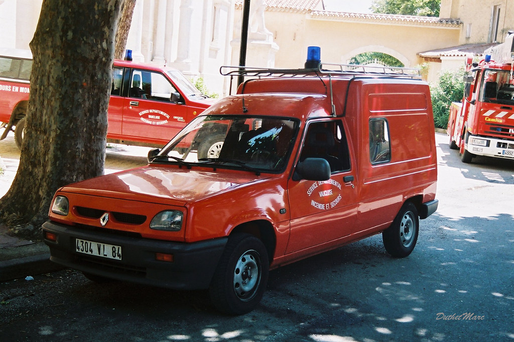 SDIS 84 VL Renault Express le 03072002 à Sainte Cécile l… Flickr