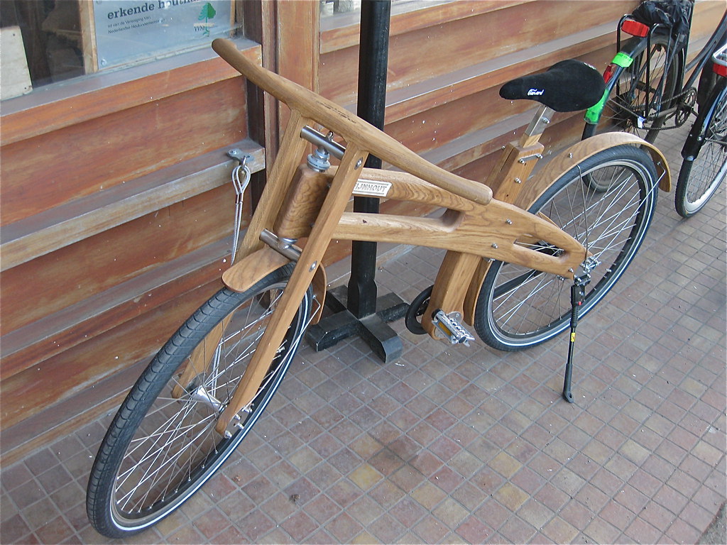 Wooden Bike / 1 Incredible well made bicycle with oak wood… Flickr