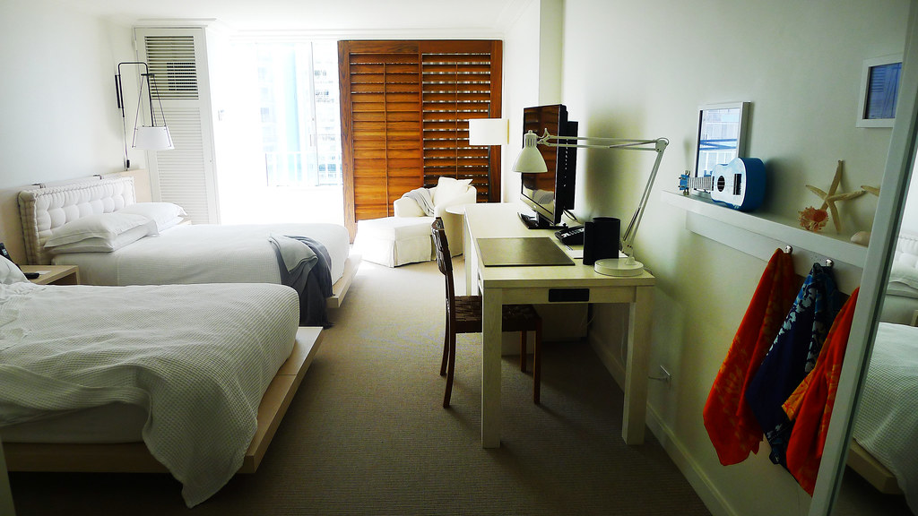 The Modern Honolulu 11 should've made the bed Flickr