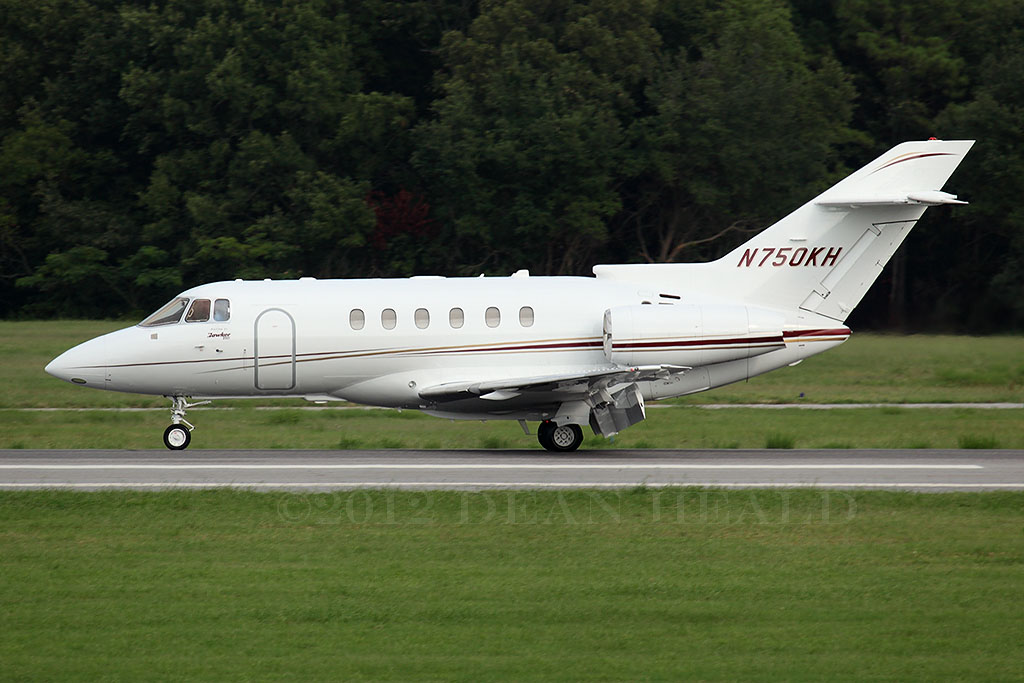 KH Family Enterprises 2008 Hawker Beechcraft 750 cn H… Flickr