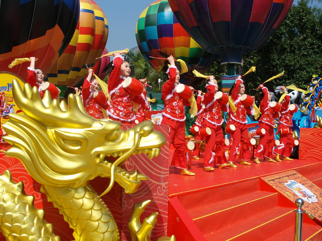 CNY celebrations at Ocean Park This colourful dance with a… Flickr