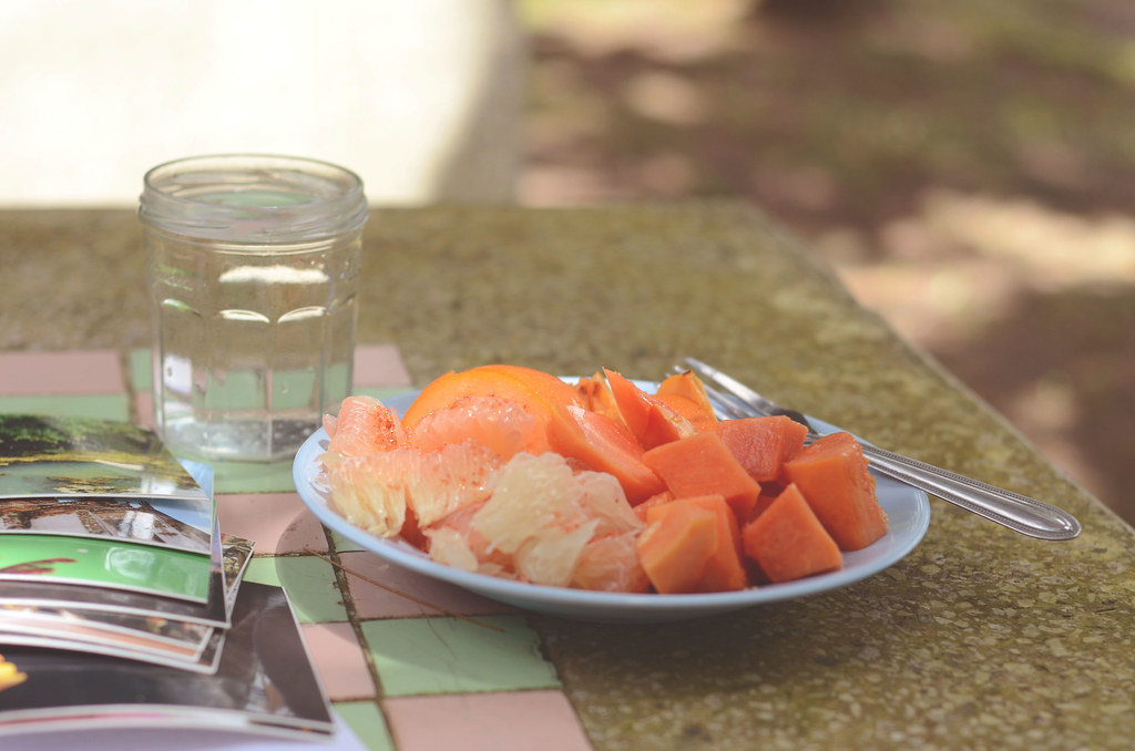pomelo, persimmons, papaya & postcards Jordan Worthington Flickr