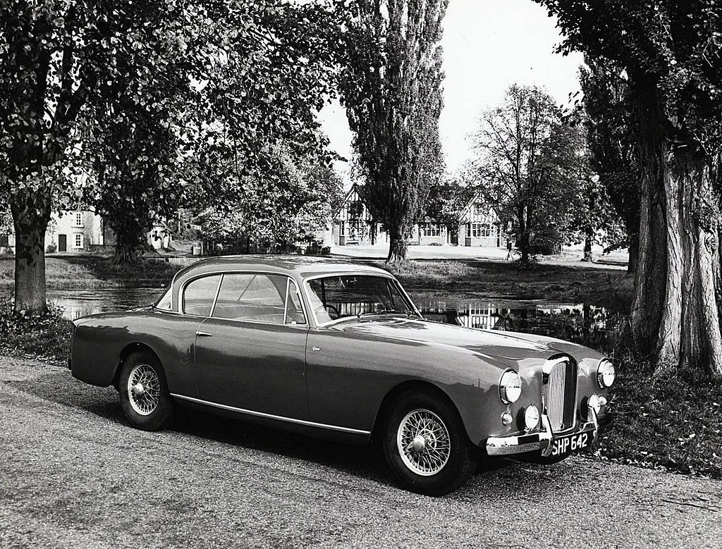 1957 Alvis TC 108/G Source Dutch Automotive History Body