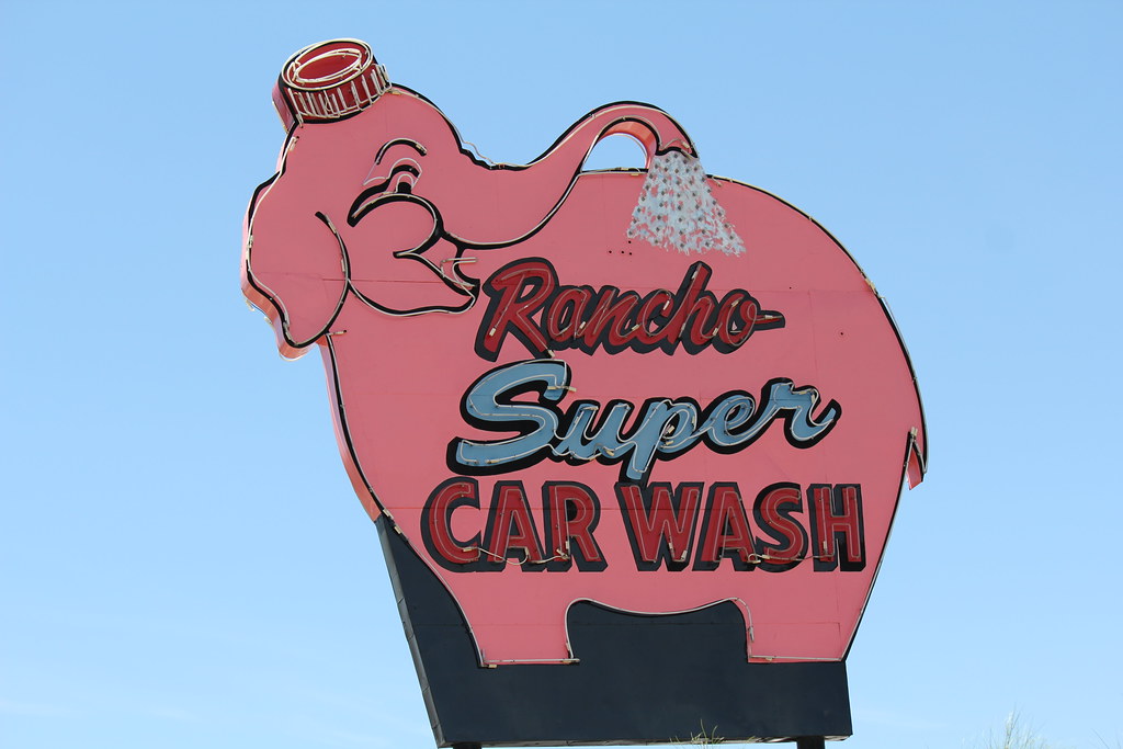 Rancho Super Car Wash Rancho Mirage, CA Awesome neon sig… Flickr