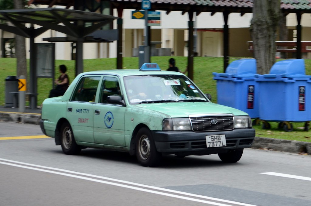 SMART Cab Toyota Crown Taxi nighteye Flickr