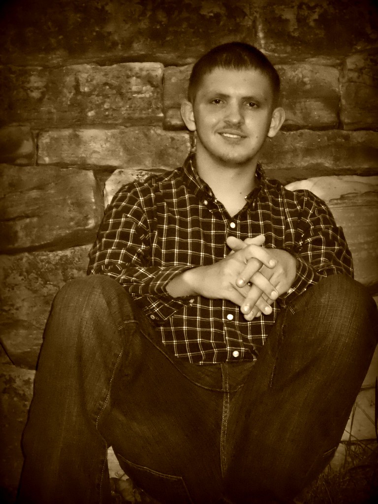 Cody GoodrichWestern Senior 2013 BlyndSydePhotography/Joni Beavers