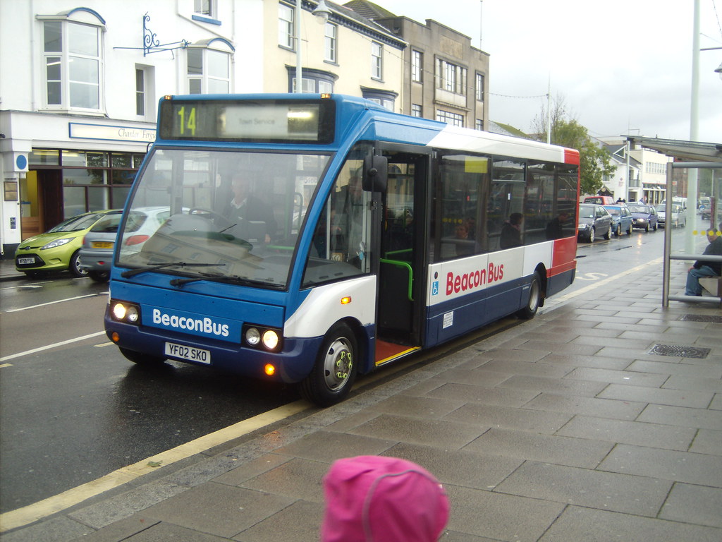 Beacon Bus YF02 SKO Optare Solo Seen in Bideford. BusGinger Flickr