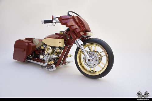 Harley Davidson Street Glide Custom in Lego 1/10 My latest… Flickr