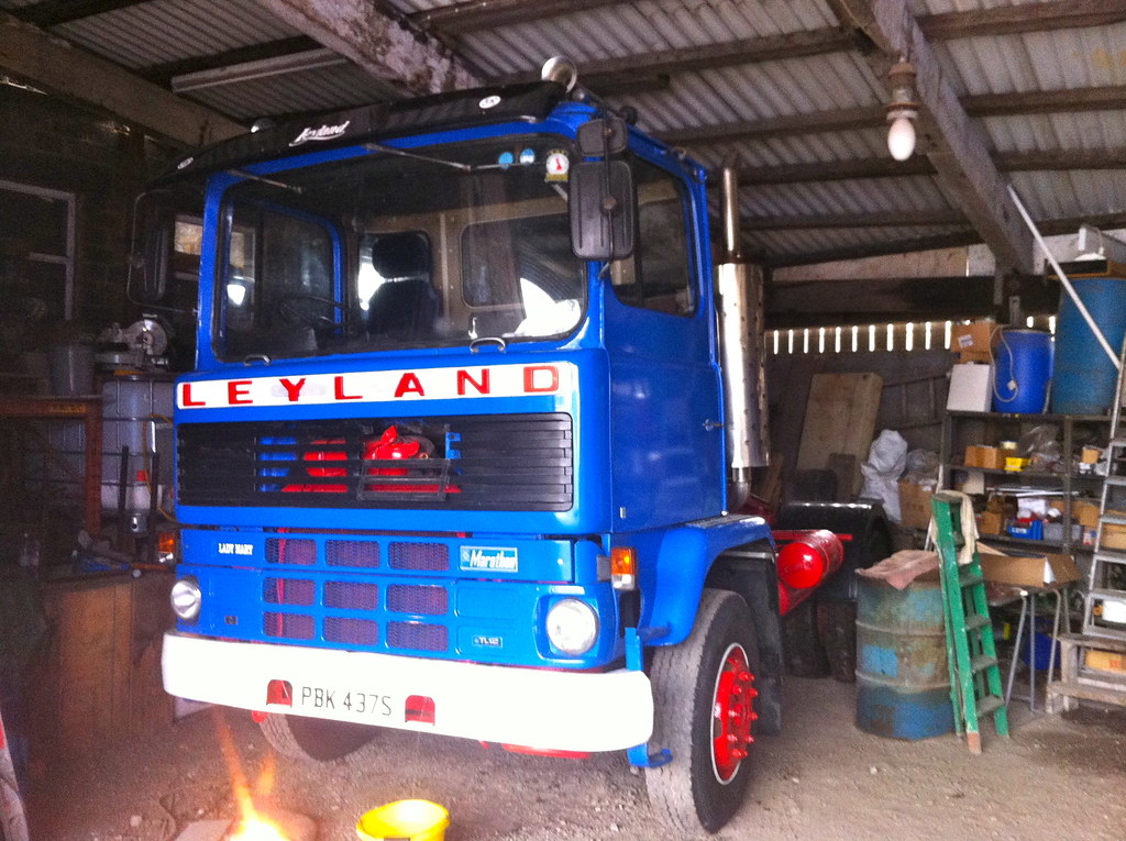 Leyland Marathon PBK 437S Stewart Kaye Flickr