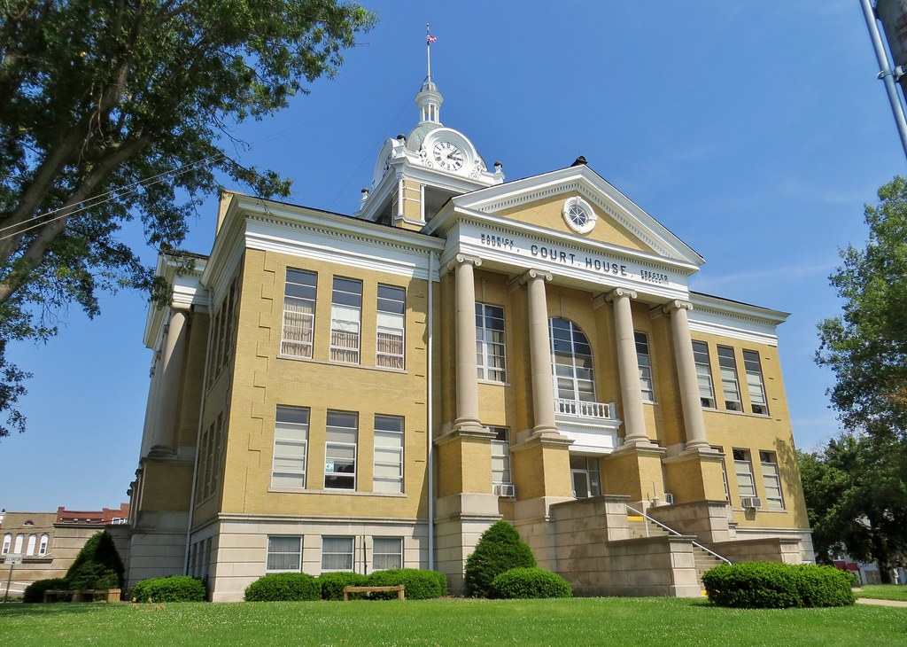 Warrick County Courthouse, Boonville, IN IMG_0559_WarrickC… Max Hank Flickr