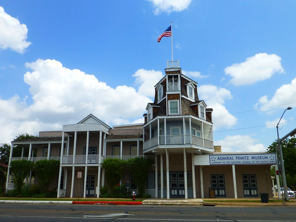 The Nimitz Museum in Fredericksburg (Texas, USA 2012) Flickr