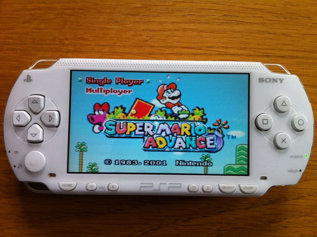 16GB PSP memory card preview Just one of the 30,000+ retro… Flickr