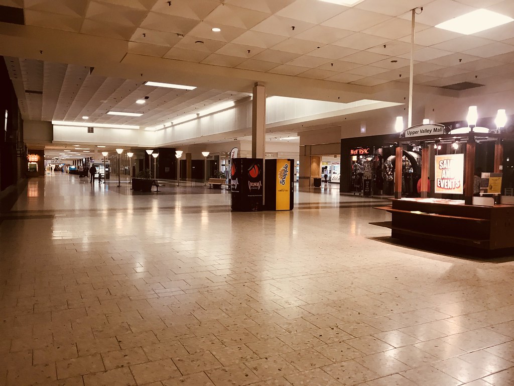 Upper Valley Mall. Springfield, Ohio Jeff Cross Flickr