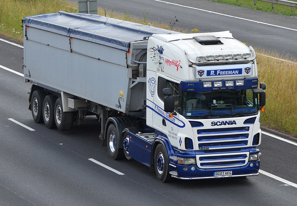 R.Freeman DG07AEG M5 Strensham 16/07/2015 Harry's On The Road Truck