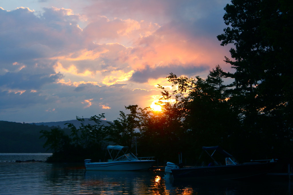 lake waukewan, new hampshire sunset cferneini Flickr