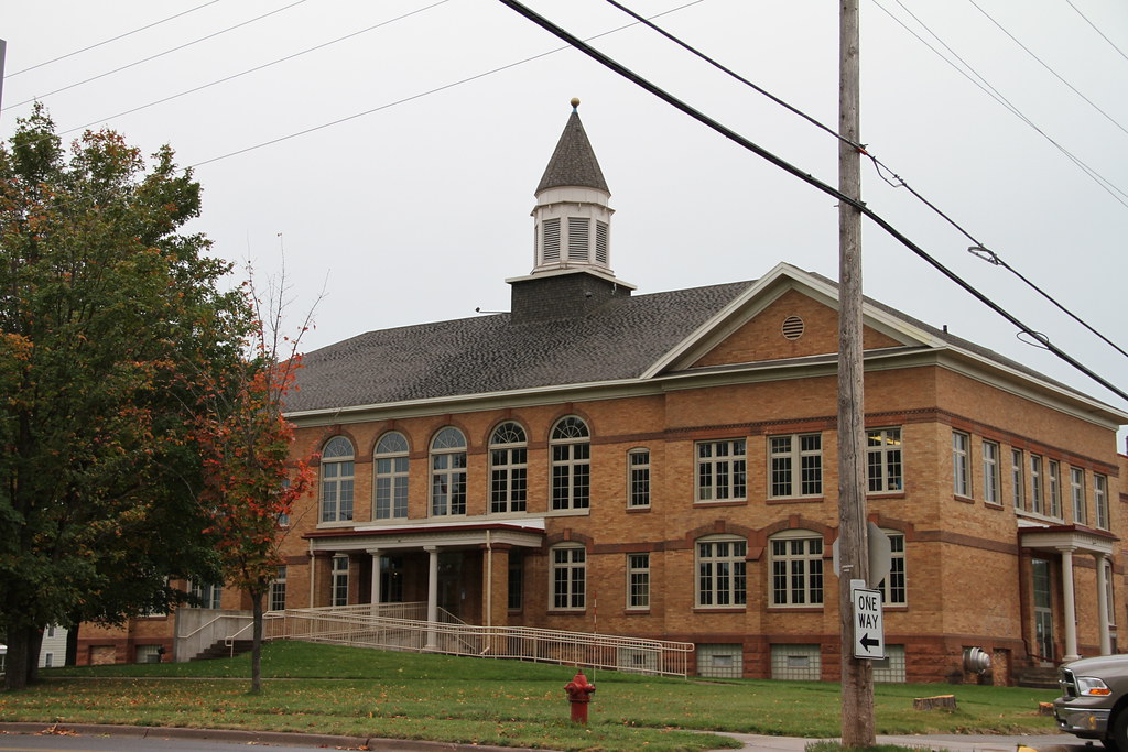 Bessemer Michigan, County Courthouse, USCCMIGogebic, Gog… Flickr