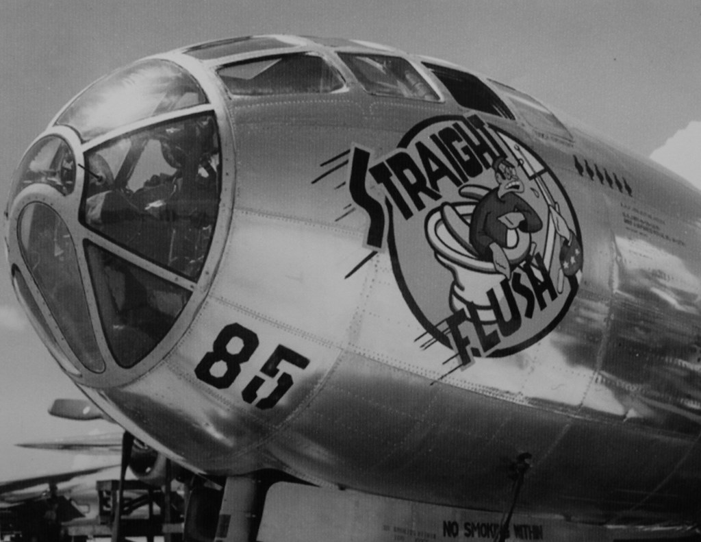 Silverplate B29 "Straight Flush" Nose Art Historic Wendov… Flickr