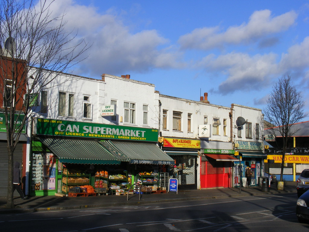 Lea Bridge road shops, E10 Lea Bridge road shops, E10 Flickr