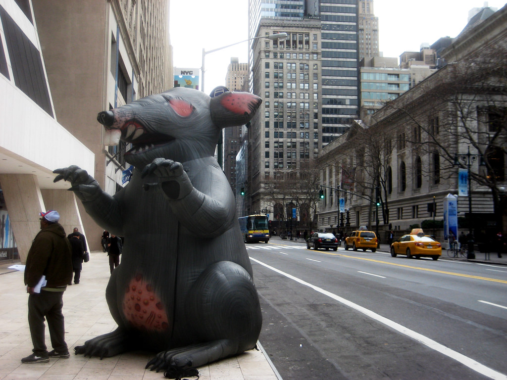 Strike Rat Balloon on 42nd street near 5th Avenue 0390 Flickr