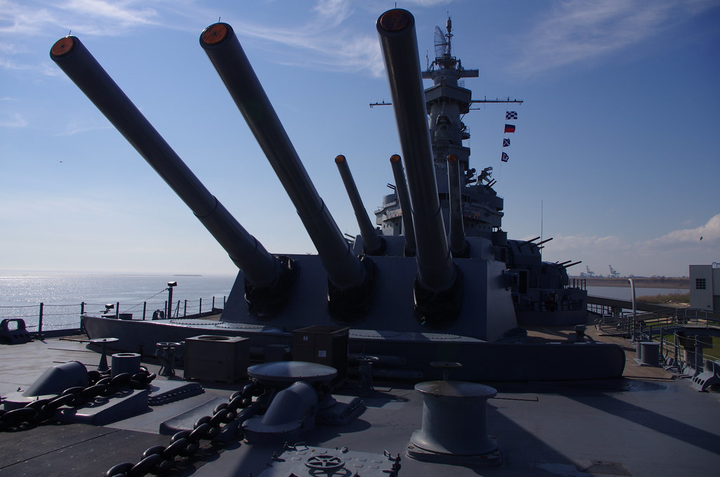 16"/45 Caliber Mark 6 Guns on USS Alabama (BB60) South Da… Flickr