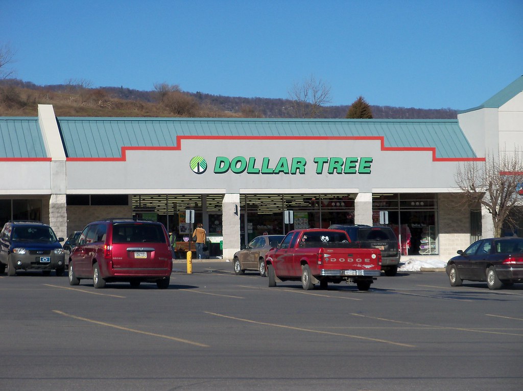 Revco Burnham, PA Store 2742, 331 W. Freedom Ave; opened… Flickr