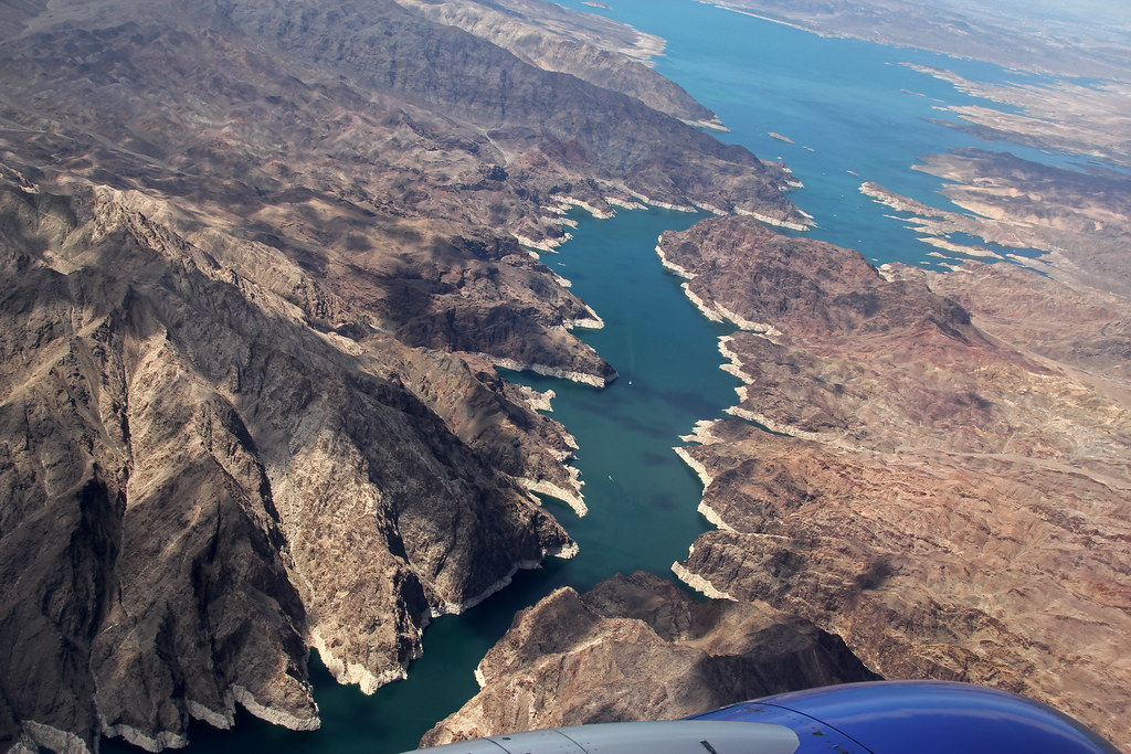 "Bathtub Ring" Lake Mead Las Vegas, NV the highwater … Flickr