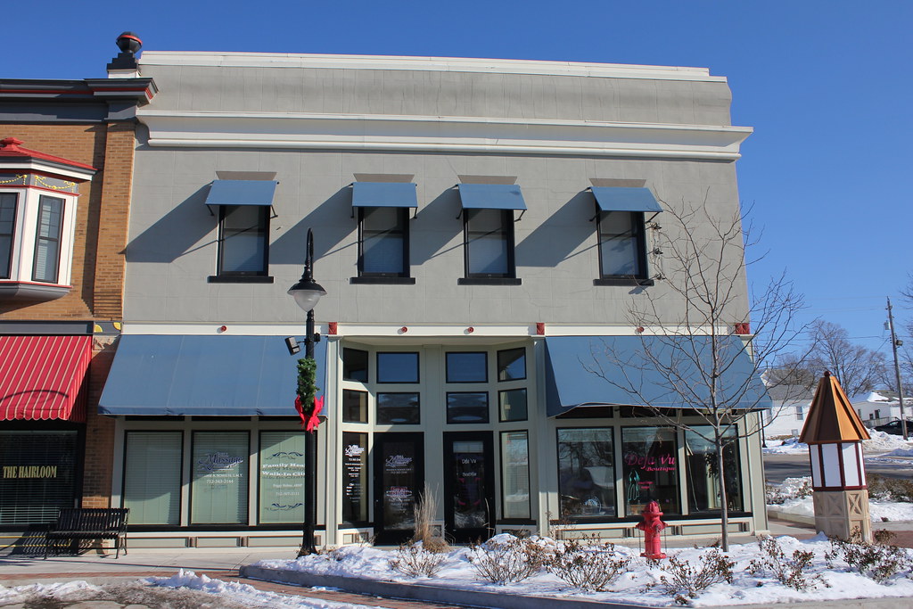 Downtown Building Avoca, IA Tom McLaughlin Flickr