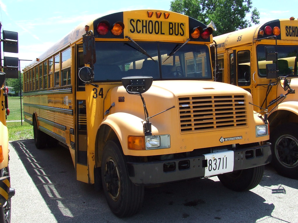 DSCF4421 Berea City Schools 34 1998 Thomas International… Flickr