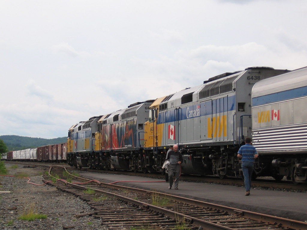 Head end of The Canadian Capreol, Ontario Michael Berry Flickr