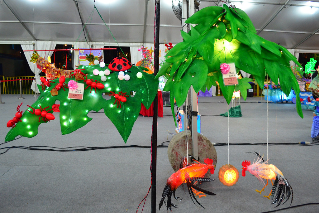 Creative Lantern Making Competition 16 Lanterns made from… Flickr