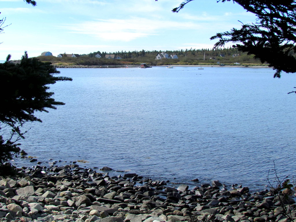 Carrying Place Cove Carrying Place Cove, at the edge of Qu… Flickr
