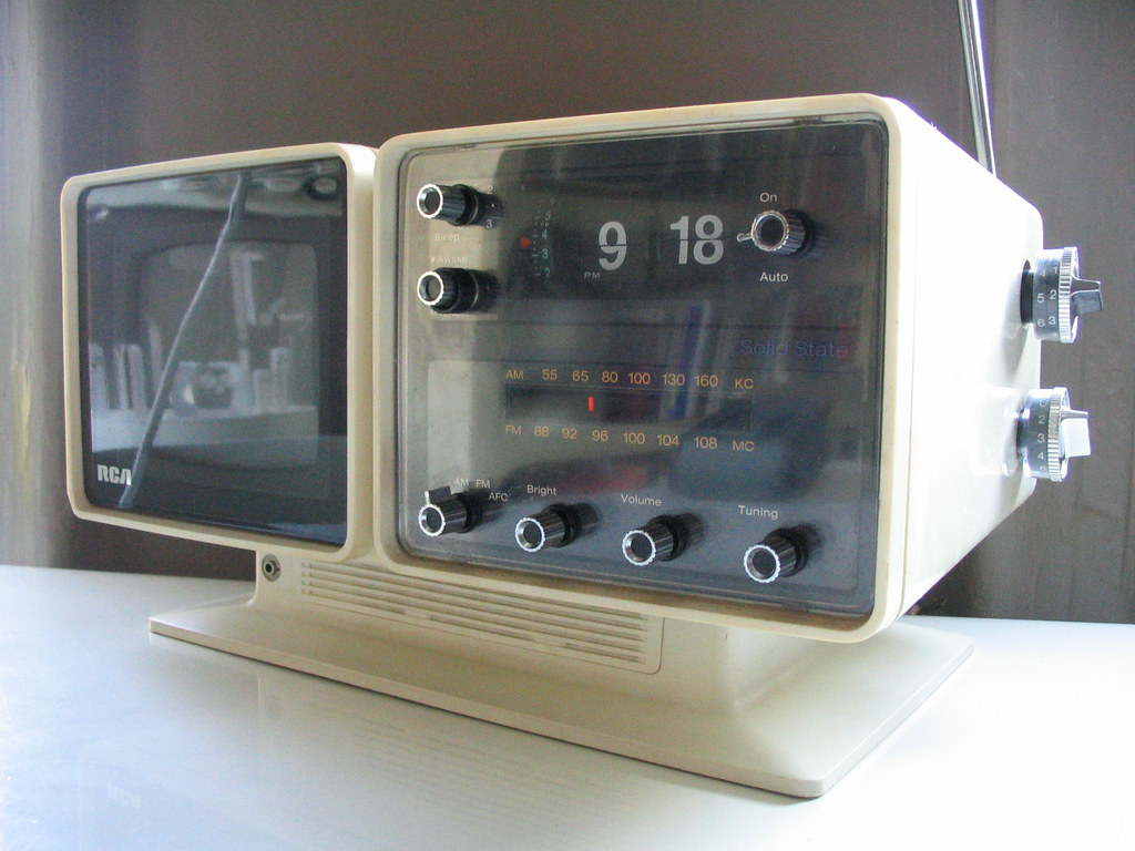 IMG_1779 rca space age television flip clock Chaz Reldeen Flickr