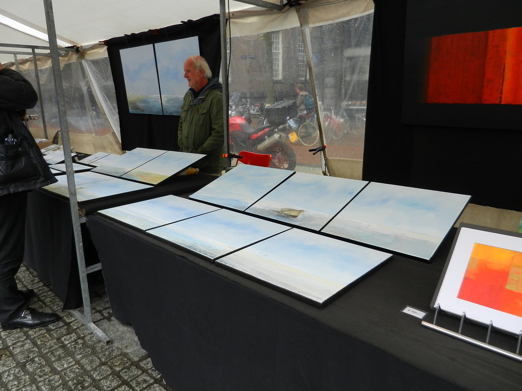 Art fair Amsterdam The painter and his works. Gerard Carbo