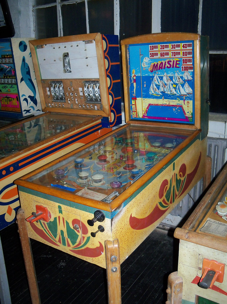 OH Cleveland Maisie Maisie pinball machine at Superelect… Flickr
