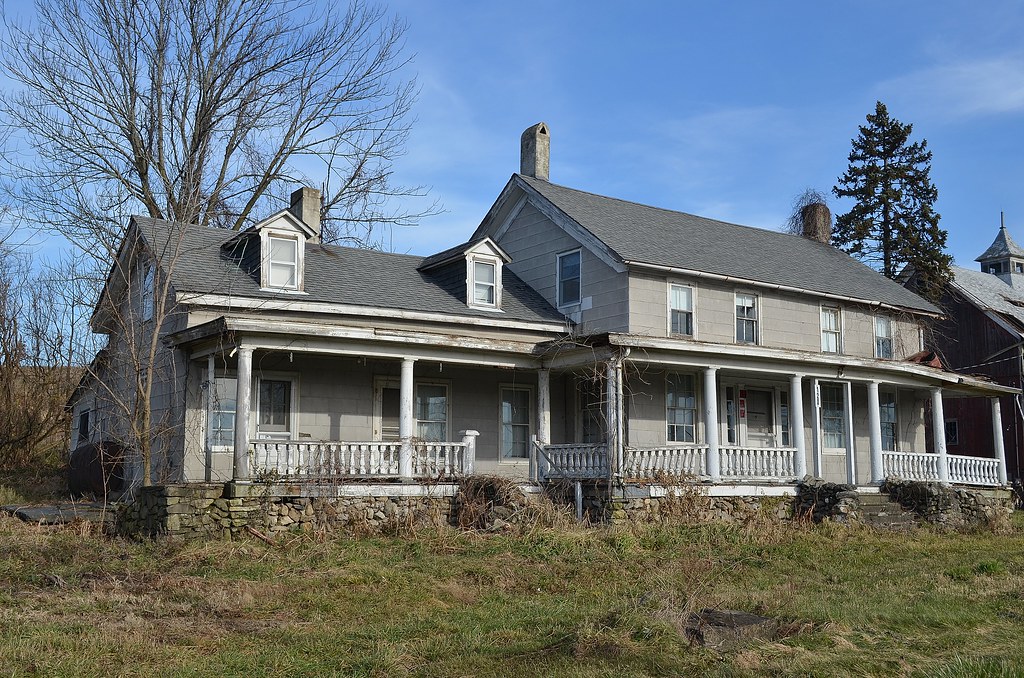 Warwick Farmhouse 2 A revisit to an abandoned farmhouse in… Flickr