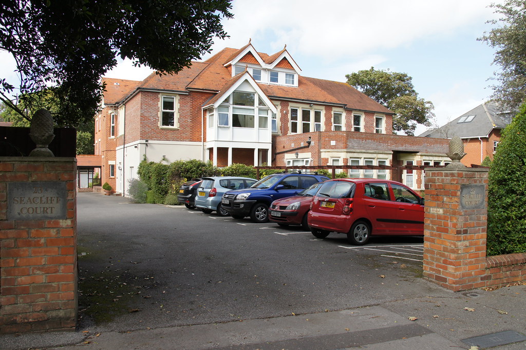 Seacliff Court (Seacliffe Court Hotel), 23 Cliff … Flickr