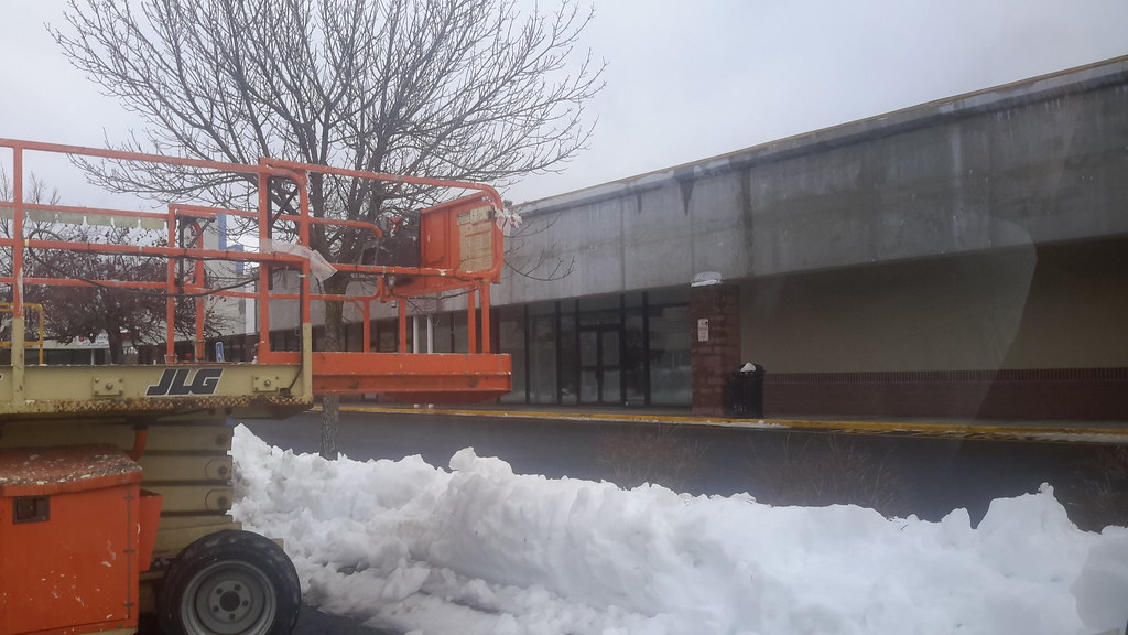 Columbia Plaza East Greenbush, NY At the time of this pi… Flickr